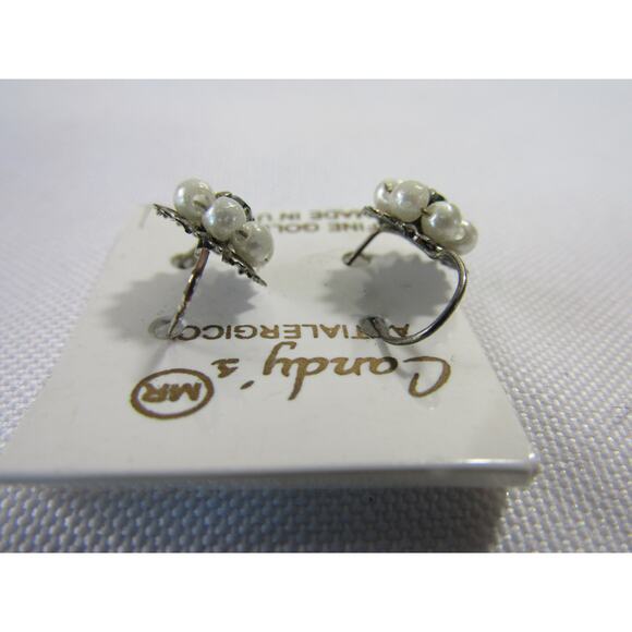 Silver Tone Green Faux Pearl Floral Dangly Earrings Whimsycal Elegant Chic - Picture 3 of 4